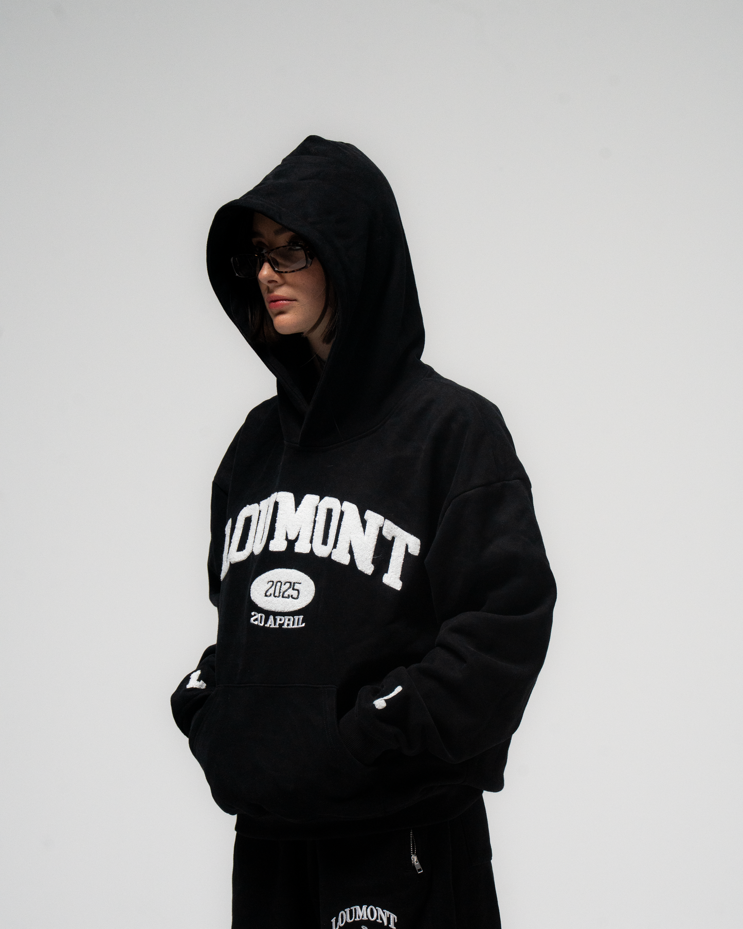 BLACK UNIVERSITY HOODIE