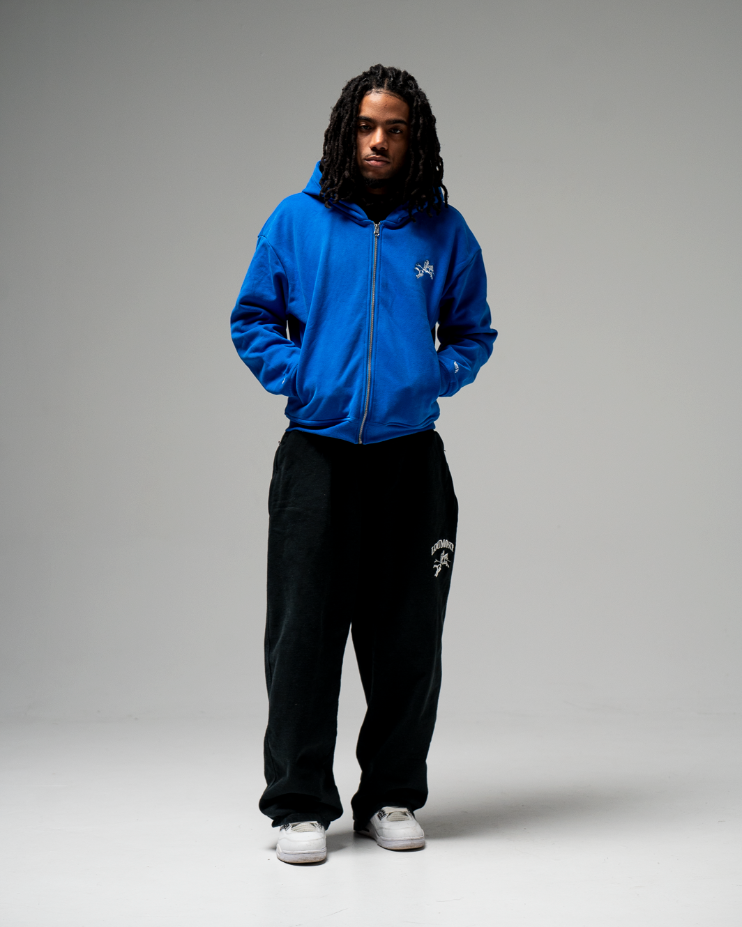 BLUE ZIP-HOODIE